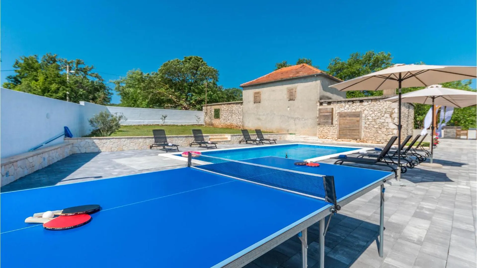 Holiday home 4 Bedroom Lovely Home In Donje Rastane Croatia